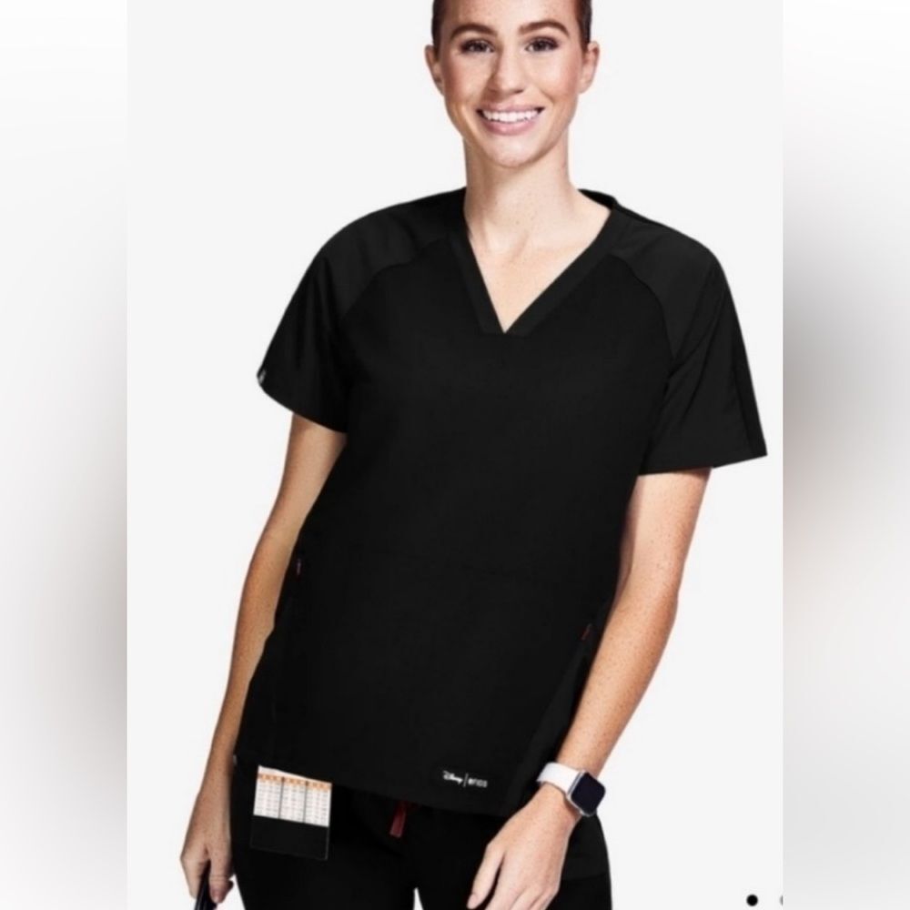 Figs x Disney Limited Edition Mickey V-Neck Scrub Top Black - XS